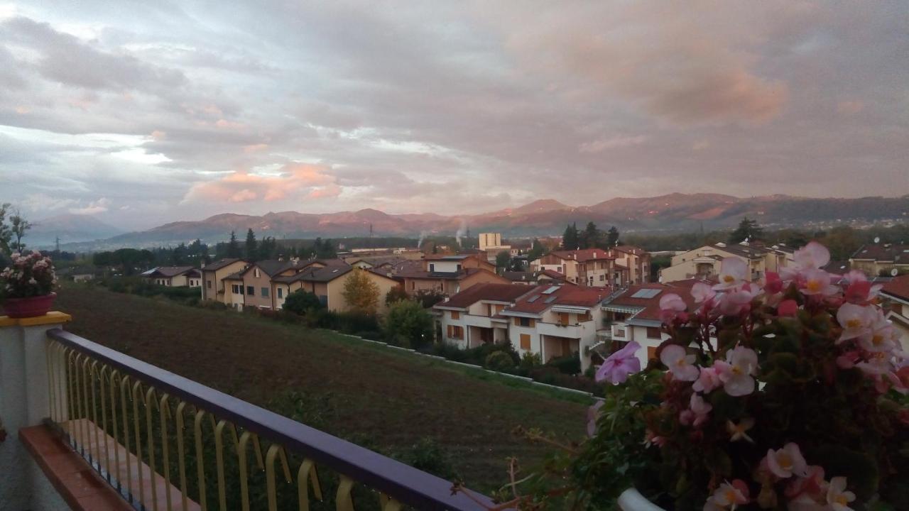 Bed and Breakfast Nel Giardino Di Oz Fornovo di Taro Exterior foto