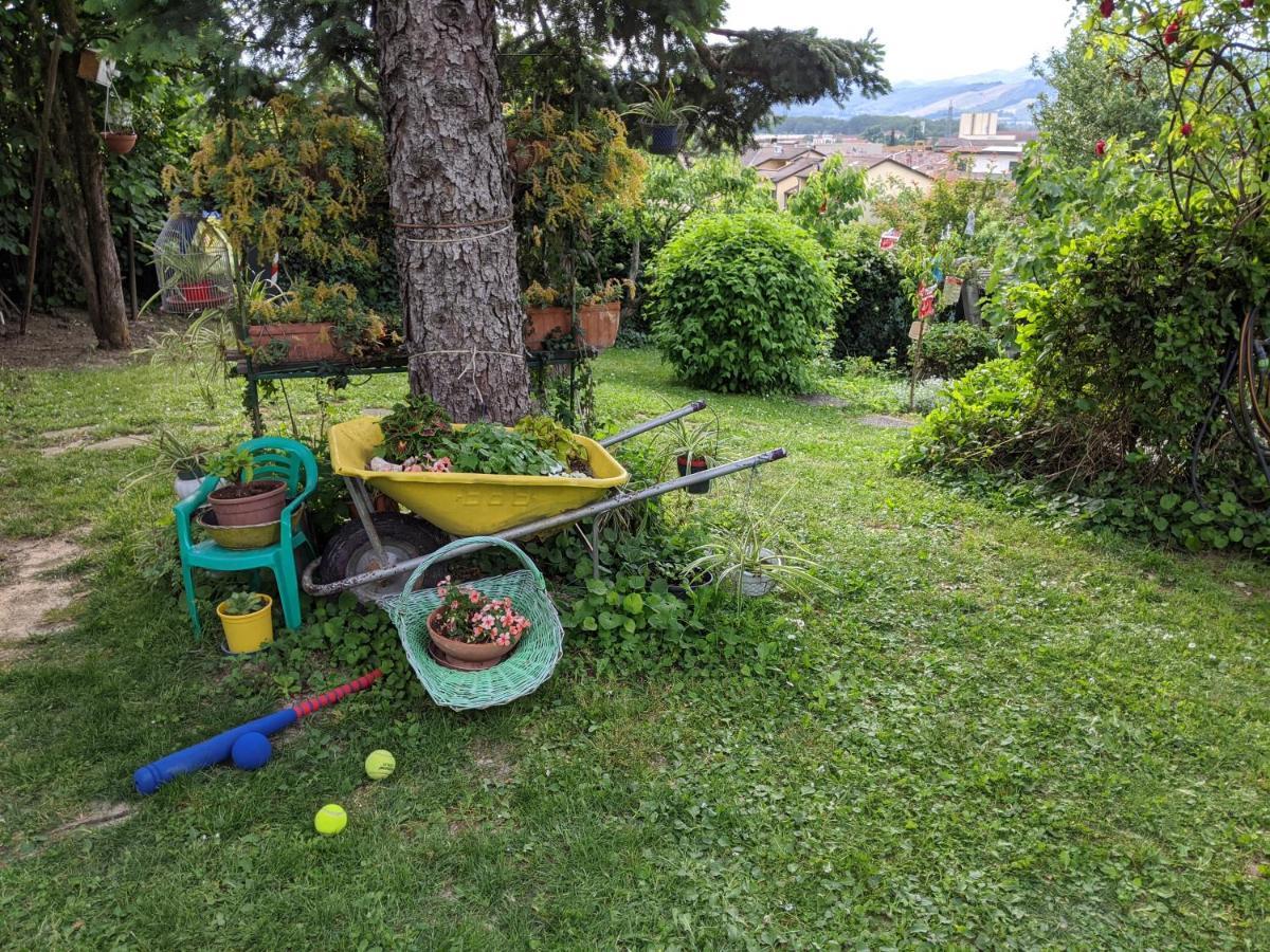 Bed and Breakfast Nel Giardino Di Oz Fornovo di Taro Exterior foto